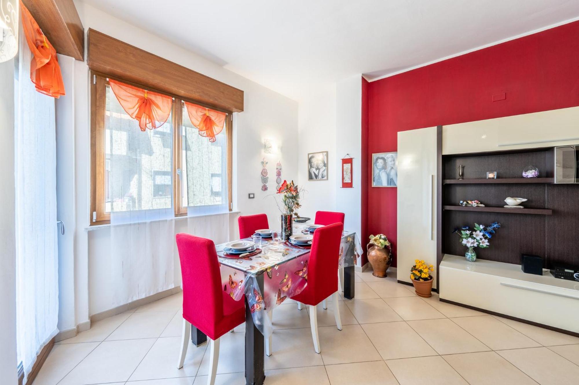 شقة New Luxury 2Bdr Terrace, Views, Ac مارينا دي كارّارا المظهر الخارجي الصورة