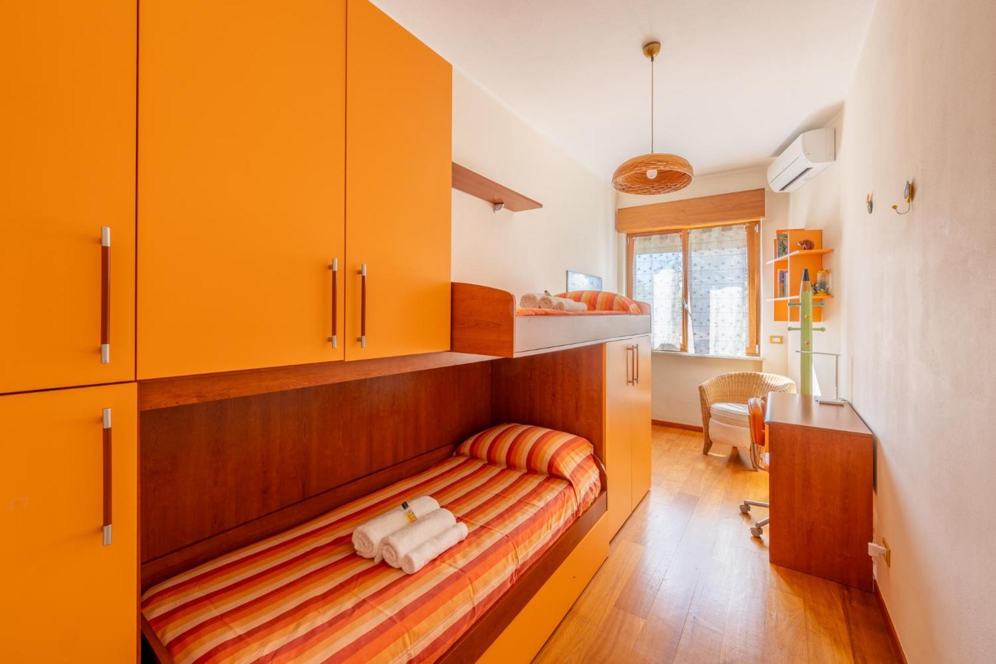 شقة New Luxury 2Bdr Terrace, Views, Ac مارينا دي كارّارا المظهر الخارجي الصورة